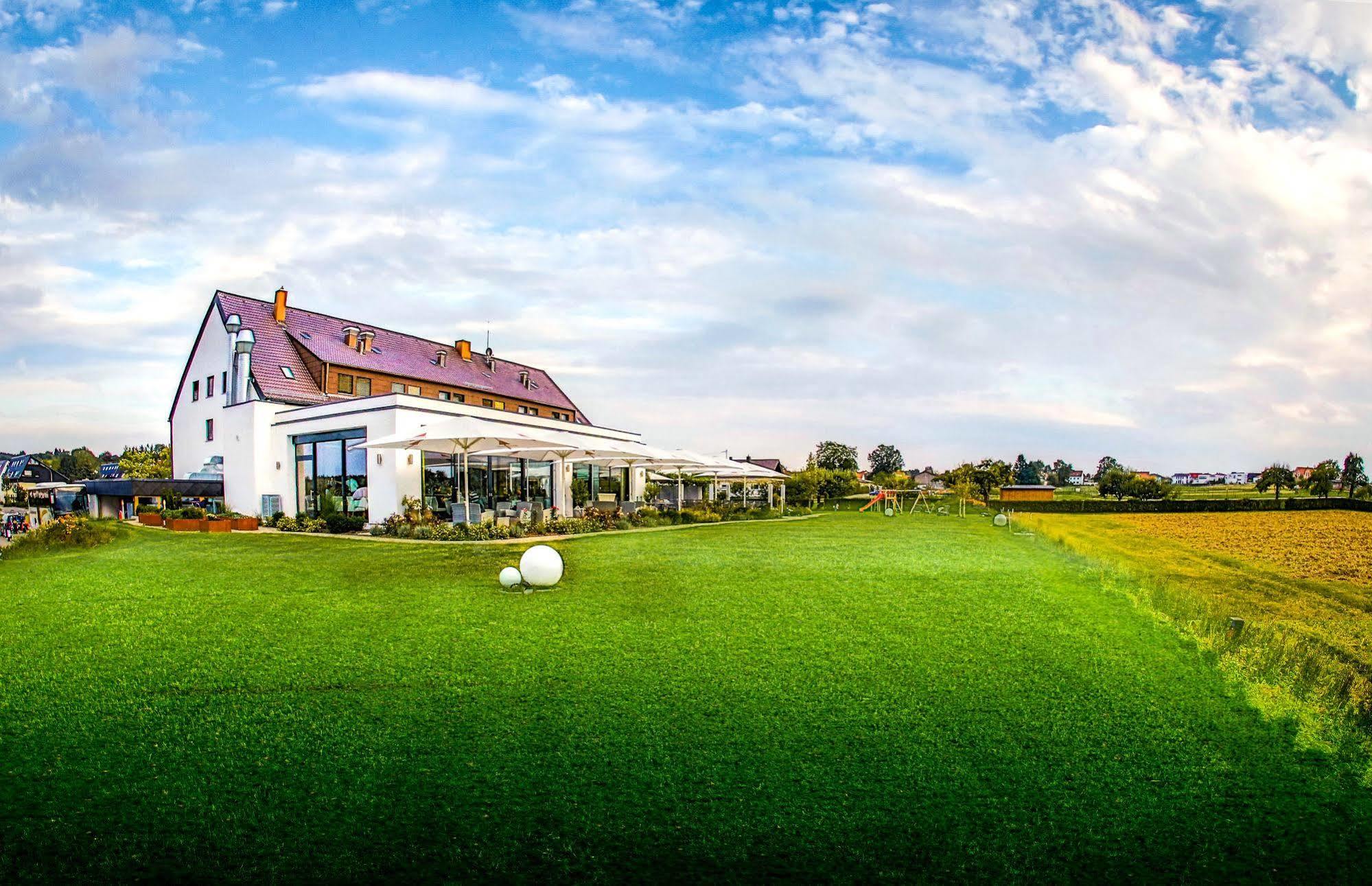 Meinl Hotel & Restaurant Neu-Ulm Εξωτερικό φωτογραφία